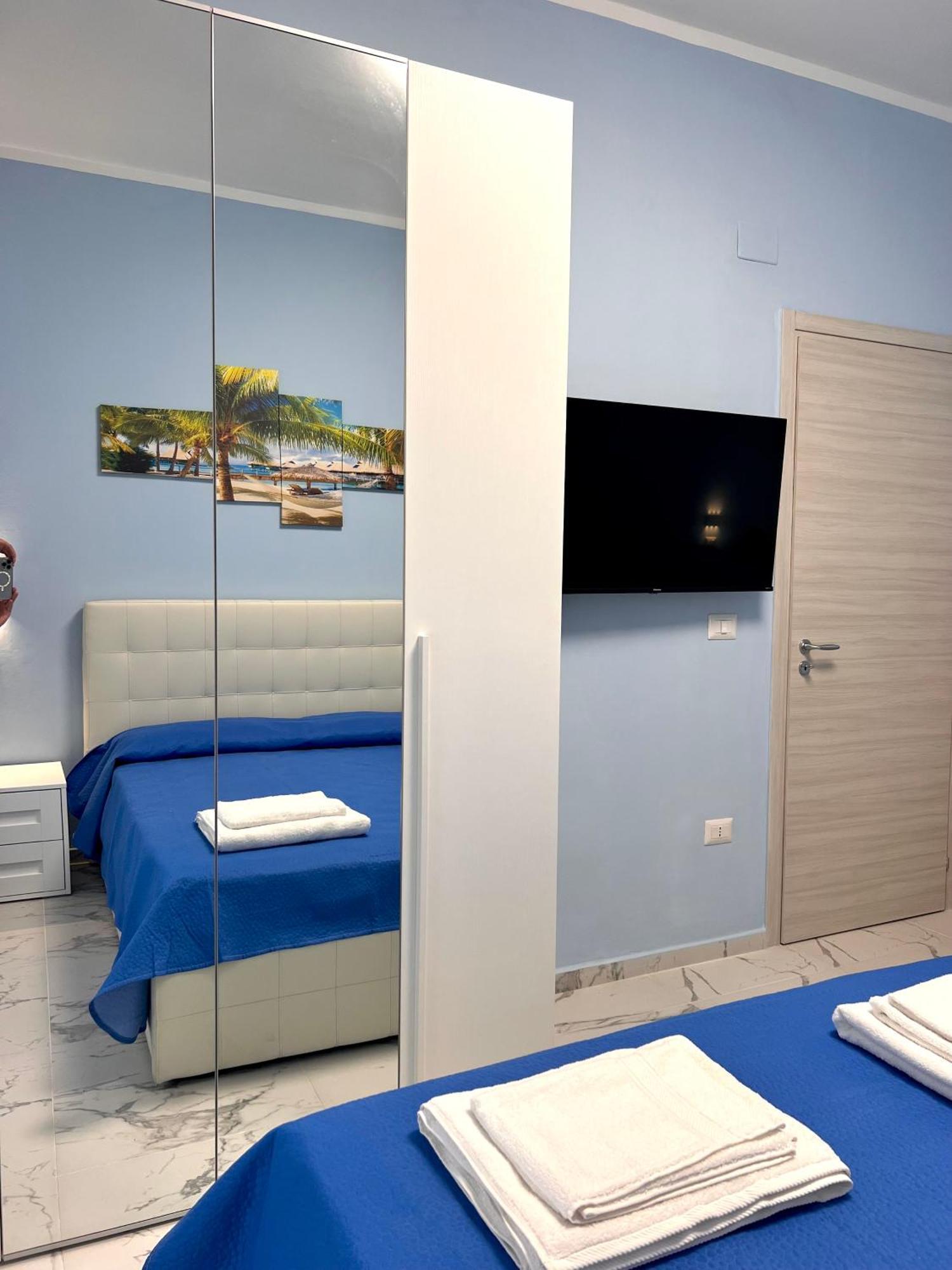 Restyling Apartments Center Тропея Экстерьер фото