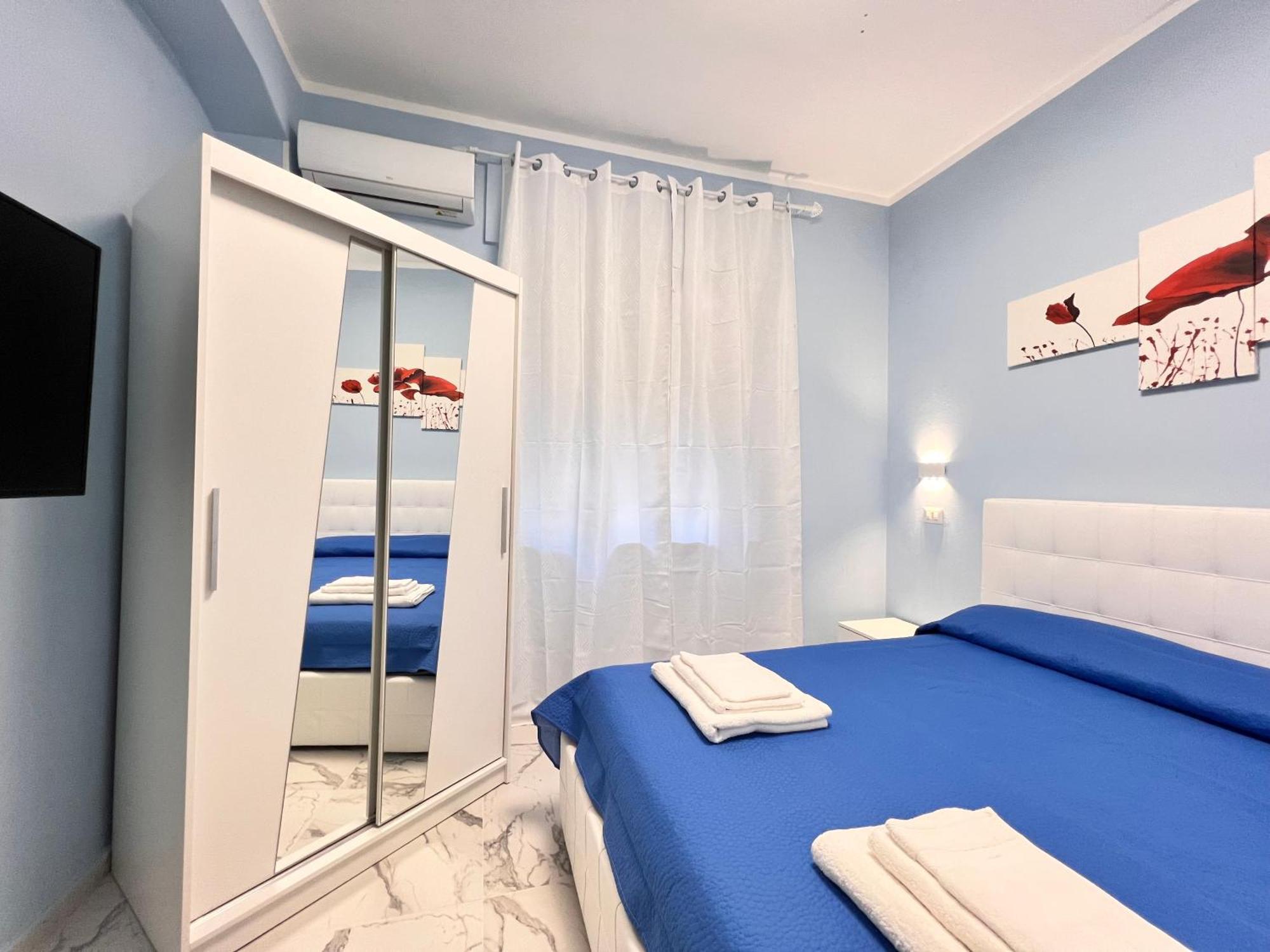 Restyling Apartments Center Тропея Экстерьер фото