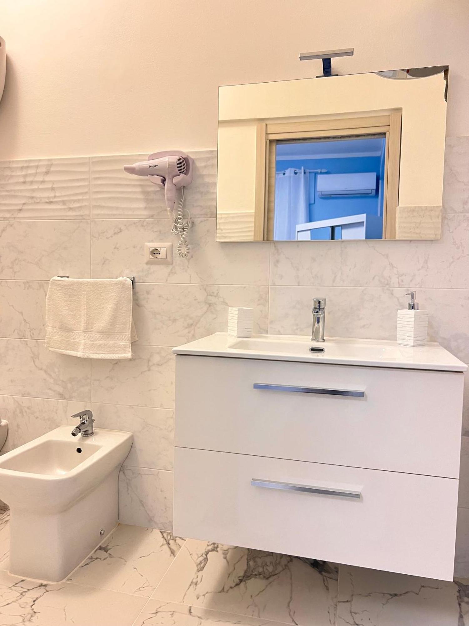 Restyling Apartments Center Тропея Экстерьер фото